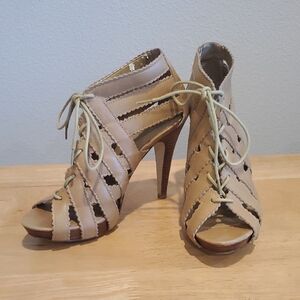 Chinese Laundry Tan Lace-Up Heels